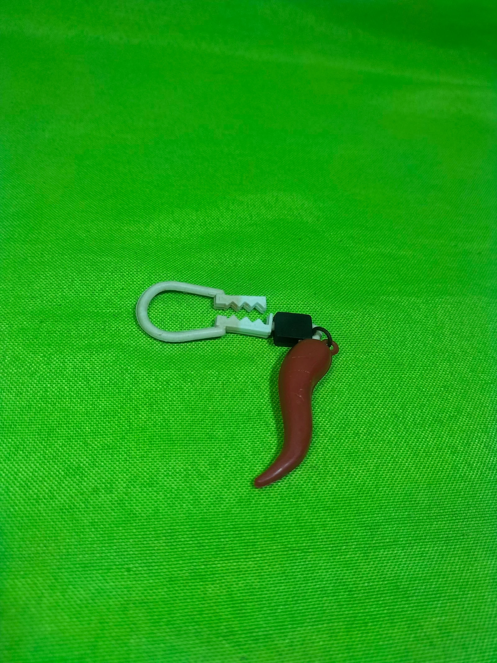 Chili-sleutelhanger of rood hoorntje van geluk – photo 9